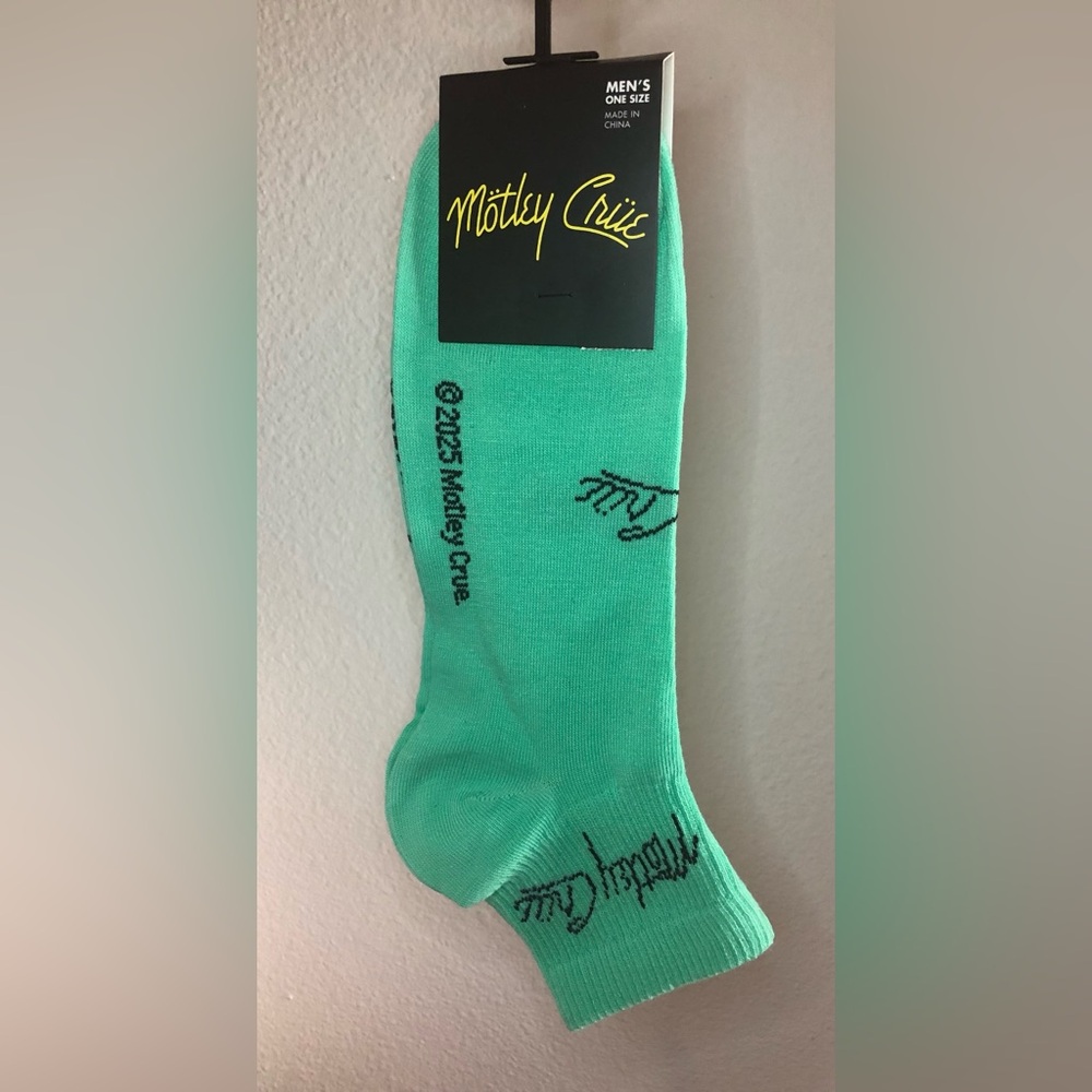 Motley Crue Ankle Socks NWT Fits Men’s Shoe Size 7-12